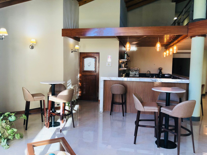 Food & Drinks 5, Konke Calafate, Lago Argentino