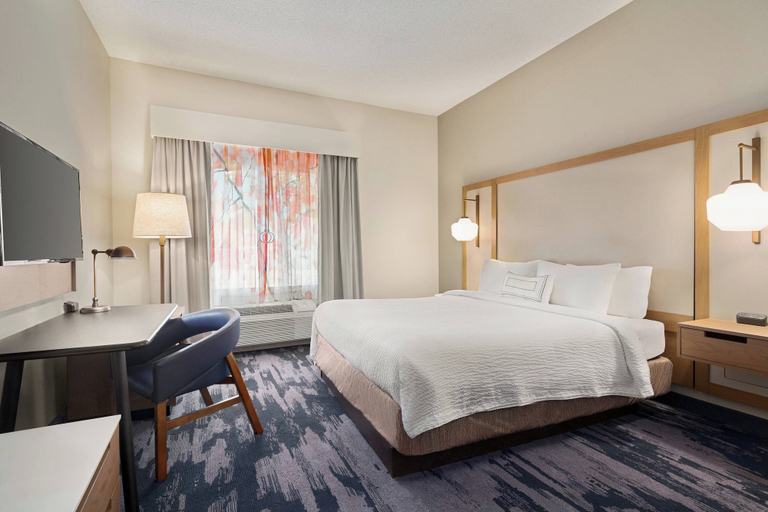 Bedroom 3, Fairfield Inn & Suites by Marriott Reno Sparks, Washoe