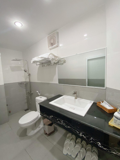 Bathroom 5, Tuong Vi Motel, Hà Tiên