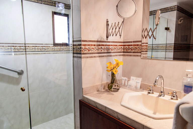 Bathroom 4, Solar Hotel Casa Laureles, Medellín