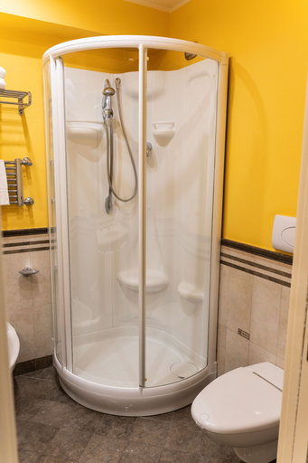 Bathroom 5, Hotel Il Principe, Messina
