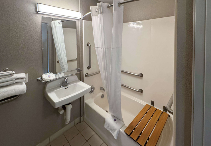 Bathroom 2