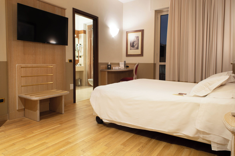 Bedroom 2, Santa Barbara Hotel, Milano