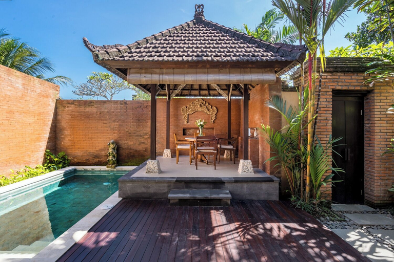 Swimming Pool 4