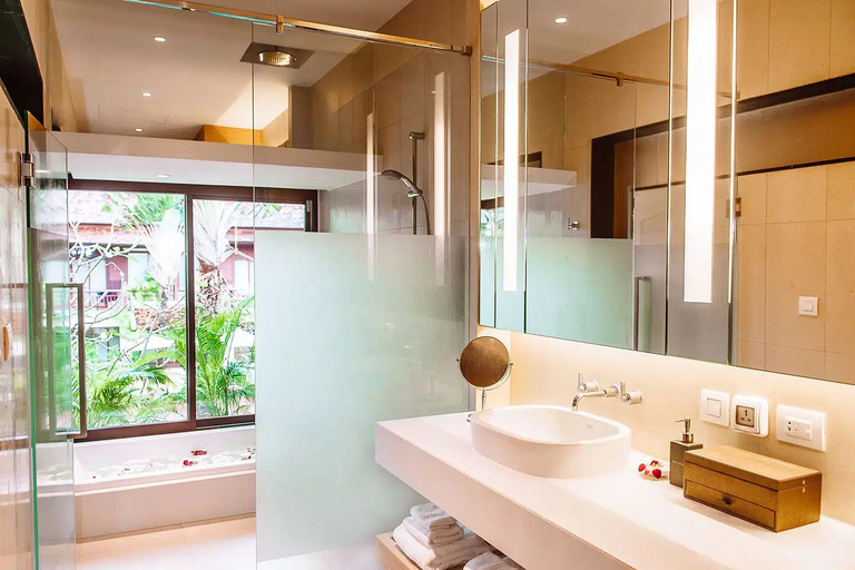 Bathroom 17
