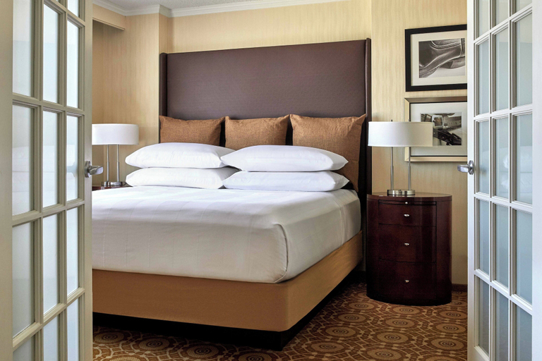 Bedroom 4, Scottsdale Marriott Old Town, Maricopa