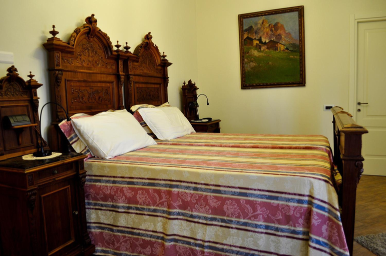 Bedroom 10