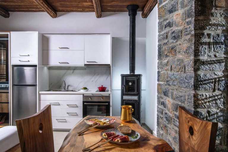 Room 3, Elena Junior Deluxe Suite by Estia, Crete
