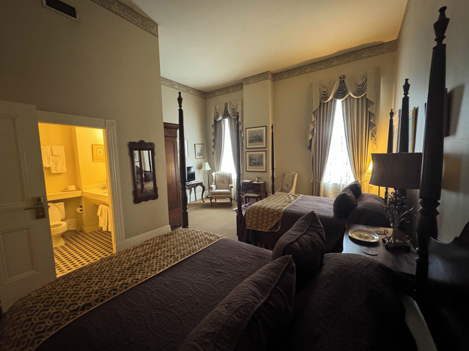 Bedroom 22