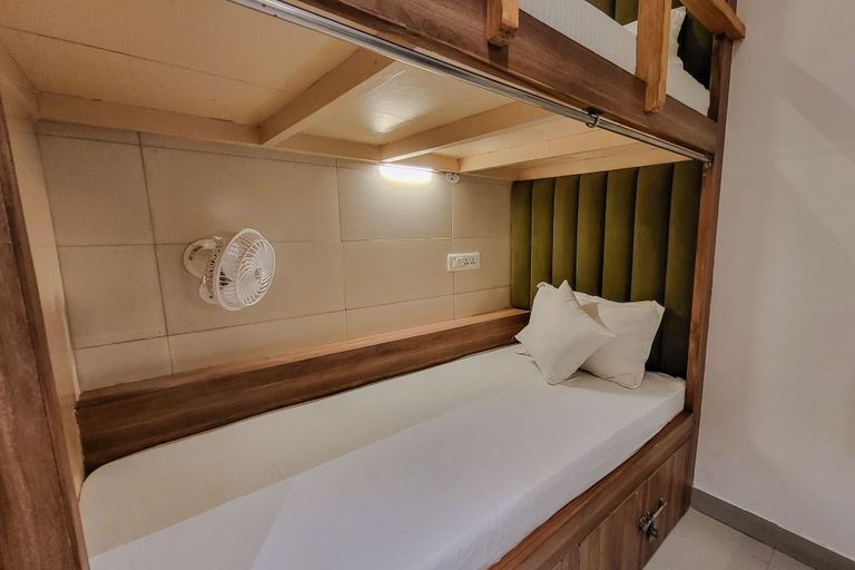 Bedroom 12