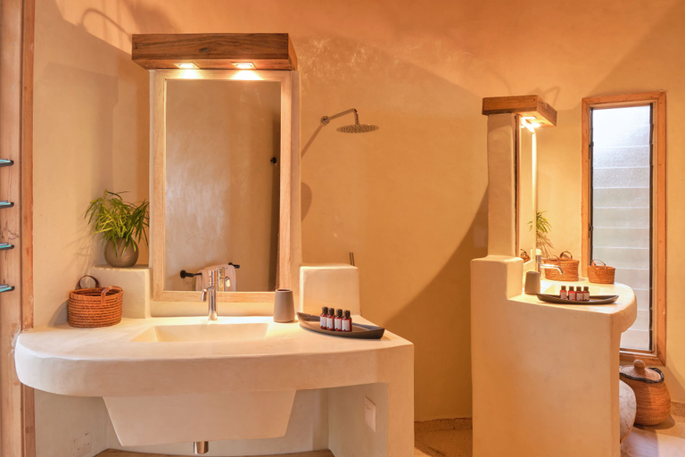 Bathroom 5, SOUIMANGA LODGE, Fatick