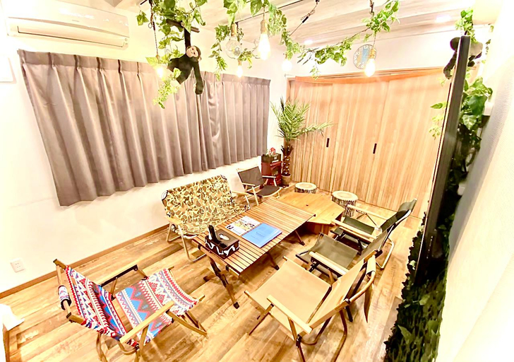 Restaurant 12