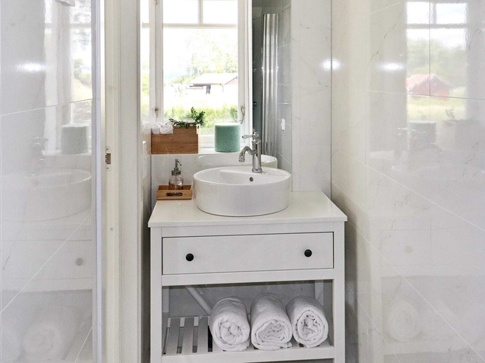 Bathroom 3, 4 Star Holiday Home in Veddige, Varberg