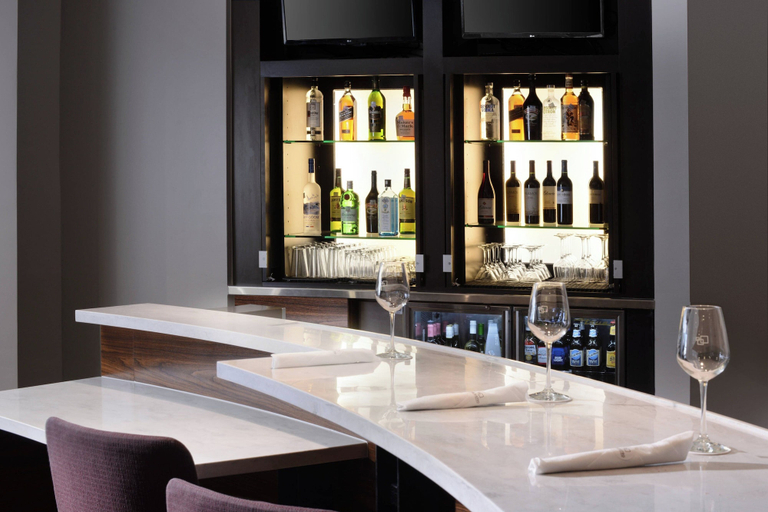 Food & Drinks 5, Courtyard by Marriott Houston Pearland, Brazoria