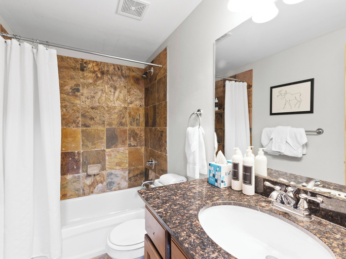 Bathroom 3