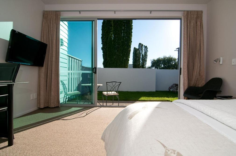Bedroom 2, Broadway Motel & Miro Court Villas, Matamata-Piako