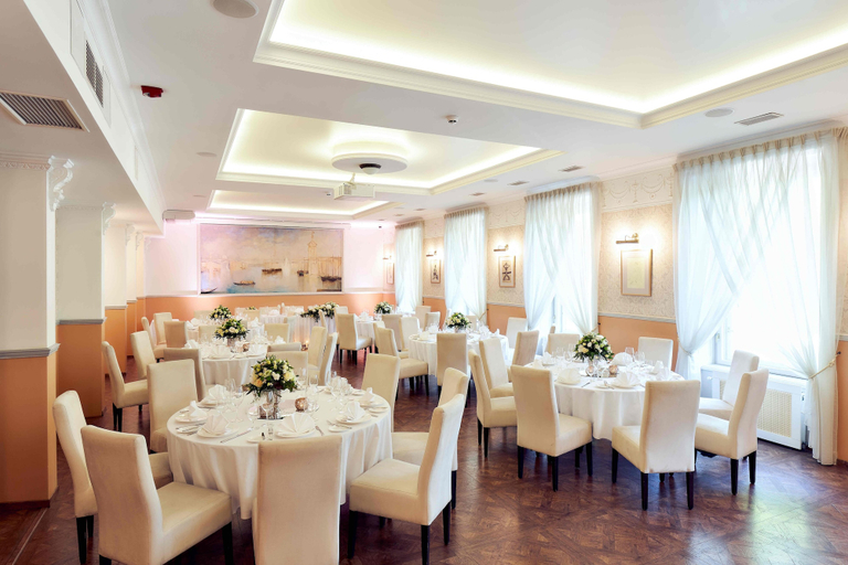 Food & Drinks 5, Radisson Hotel Old Town Riga, Riga