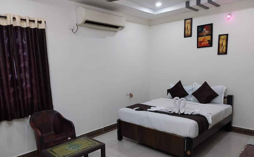 Bedroom 5, Smart Stay, Krishna