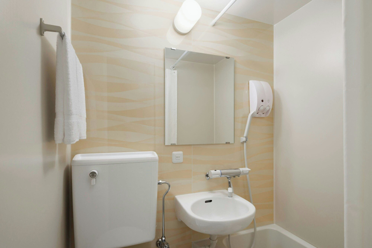 Bathroom, Four Points Flex by Sheraton Hakodate Station, Hakodate