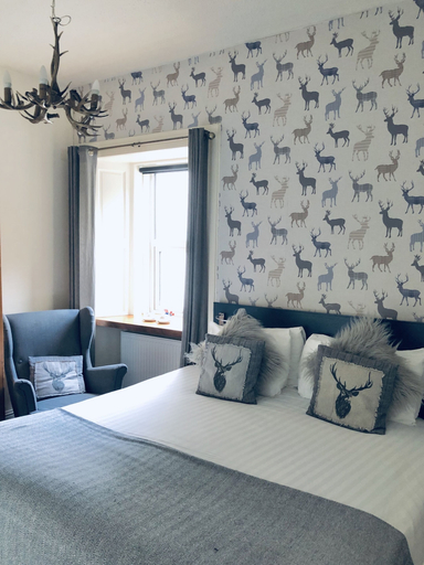 Bedroom 2, The Drymen Inn, Stirling