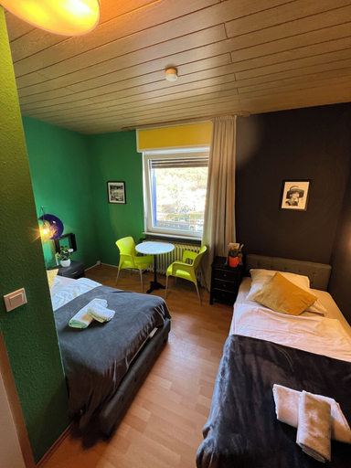 Bedroom 3, Seeblick Hotel Obermaubach, Düren