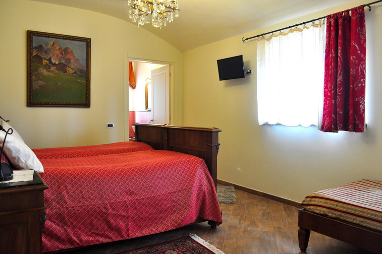 Bedroom 11