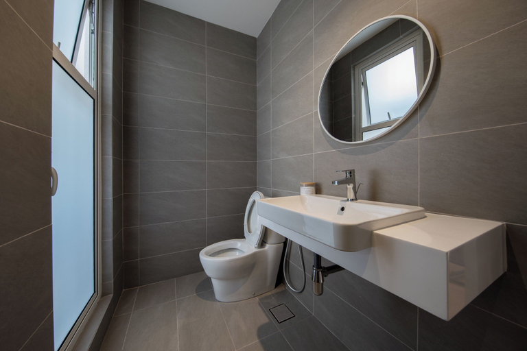 Bathroom 4, NaiBnB @ Quill Residences, Kuala Lumpur