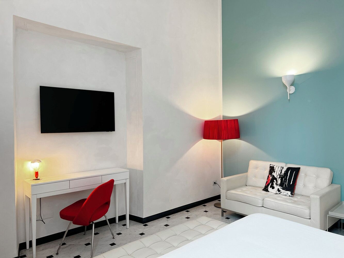 Bedroom 12