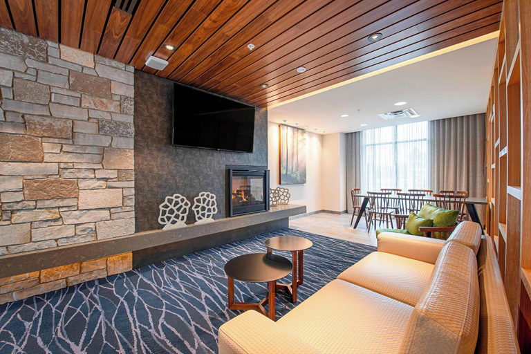 Fairfield Inn & Suites by Marriott Duluth Waterfront, Lake Superior