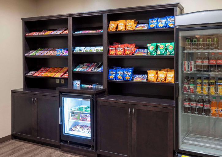 Food & Drinks 5, Comfort Suites Ramsey, Anoka