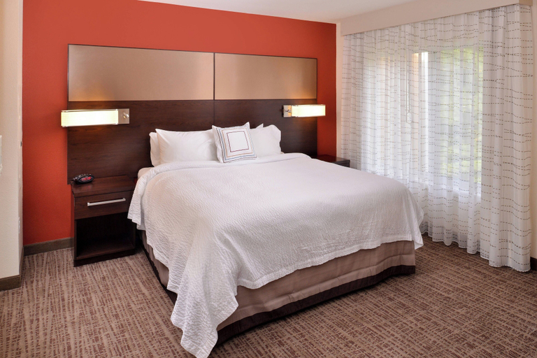 Bedroom 4, Residence Inn East Lansing, Ingham