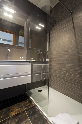 Bathroom 5, Villa Velvet, Alpes-Maritimes