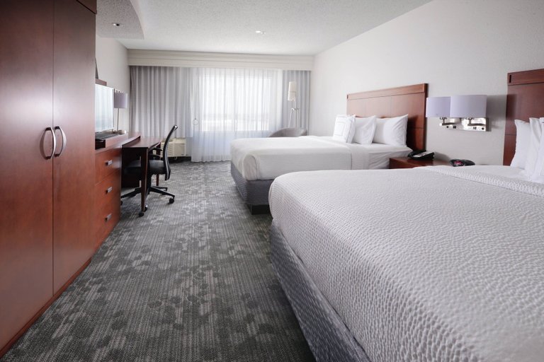 Bedroom 3, Courtyard by Marriott Houston Pearland, Brazoria