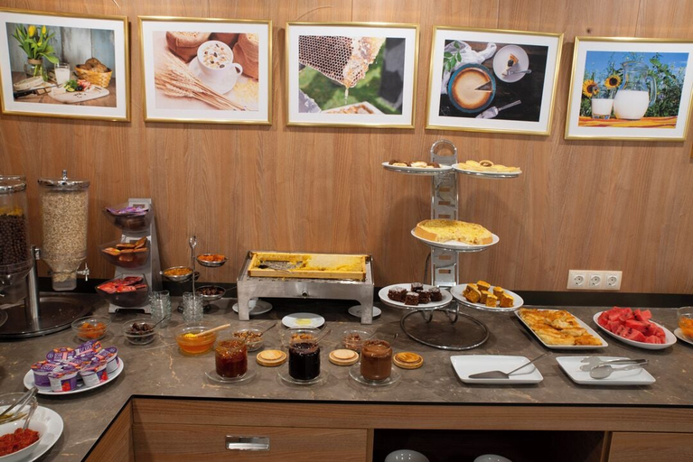 Food & Drinks 5, Legends Hotel Sofia, Stolichna