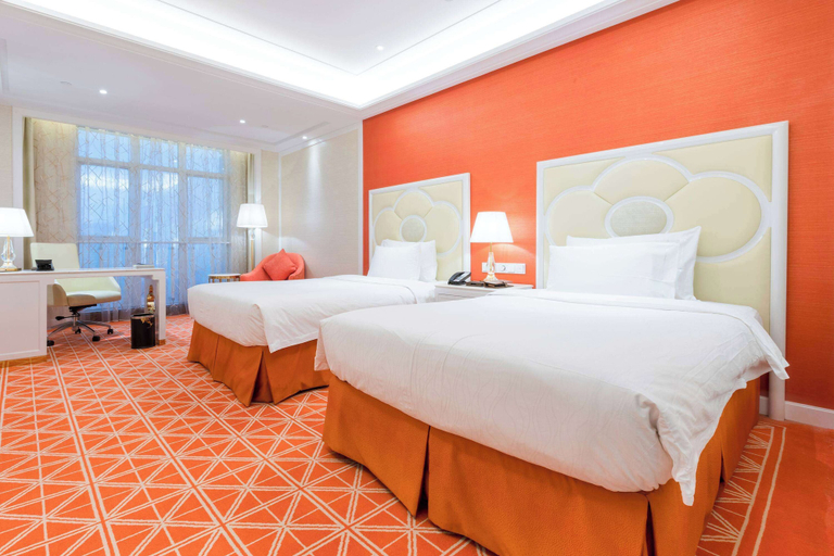 Bedroom 3, Wyndham Grand Plaza Royale Ningbo, Ningbo