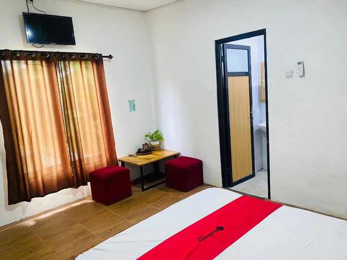 Bedroom 25