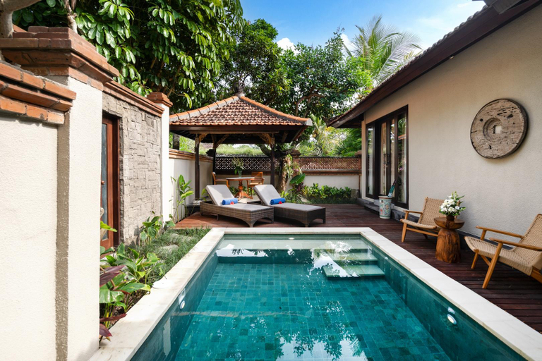 Swimming Pool 7