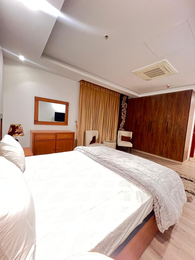 Others 5, Luxurious Appartment in GOLDCREST DHA Lahore, Lahore