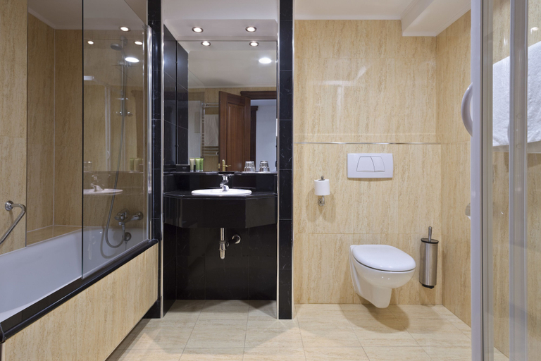 Bathroom 3, Melia White House Apartments, London