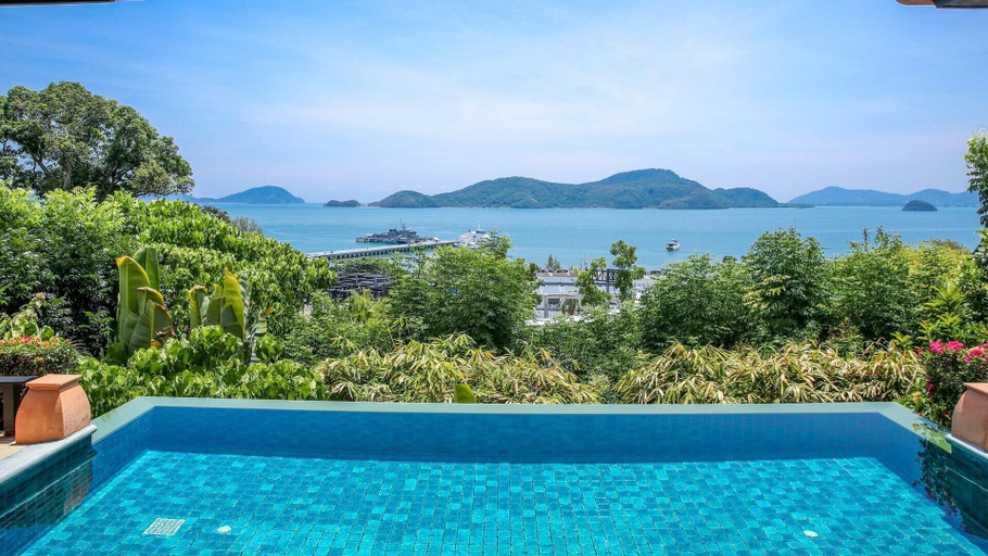Swimming Pool 9