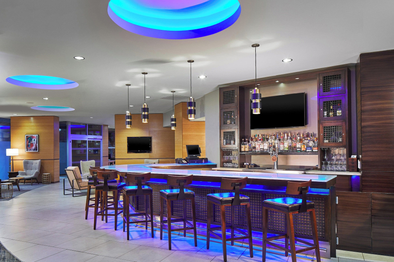 Food & Drinks 5, Four Points by Sheraton Tallahassee Downtown, Leon