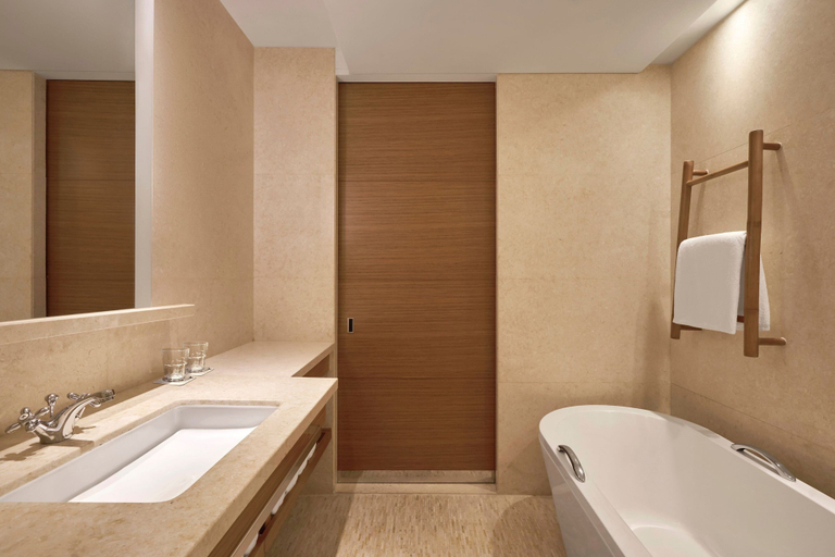 Bathroom 5, JW Marriott Hotel & Suites Saigon, District 1