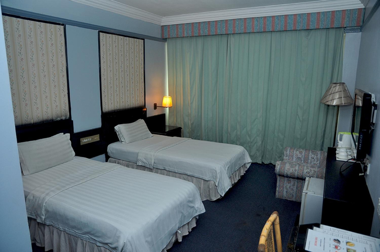 Bedroom 13