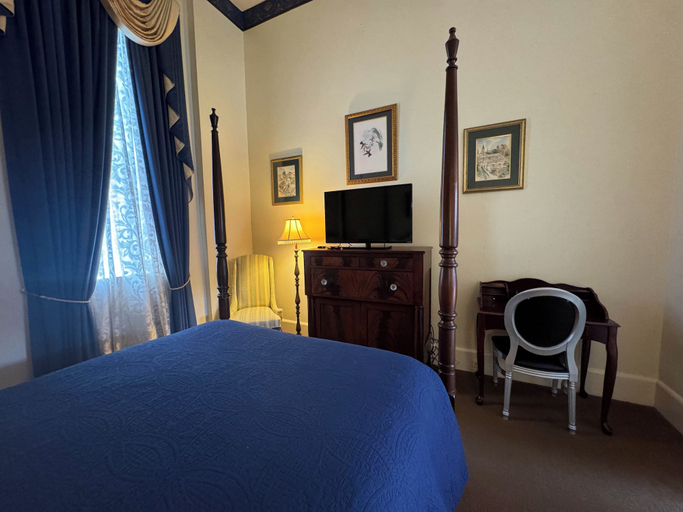 Bedroom 19