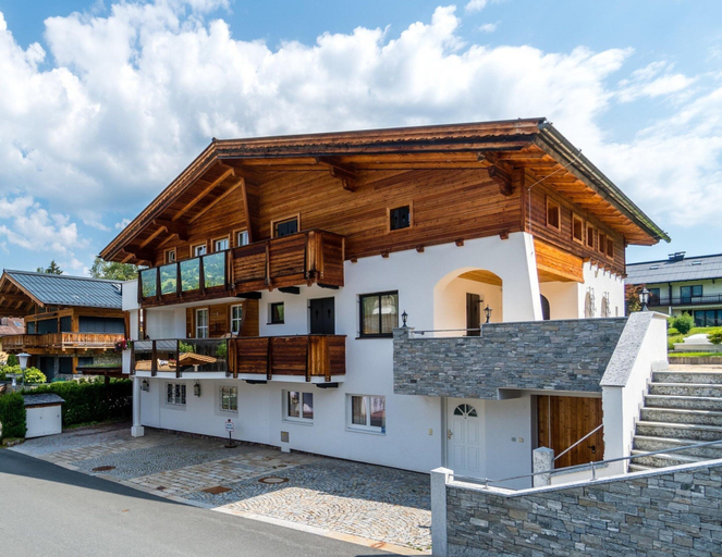 Exterior & Views 2, Apartment in Kitzbuhel near Ski Slopes, Kitzbühel