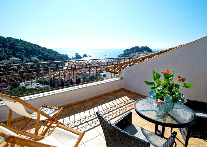 Others 4, Villa Renata & Magic Suite, Epirus