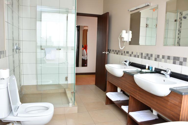 Bathroom 4, Hotel Rio, Langata