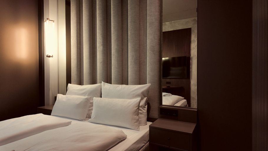 Bedroom 4, Bellman Hotel, Berlin