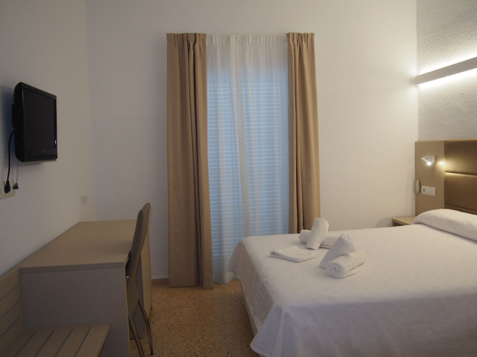 Bedroom 3, Hotel Roca Bella, Baleares