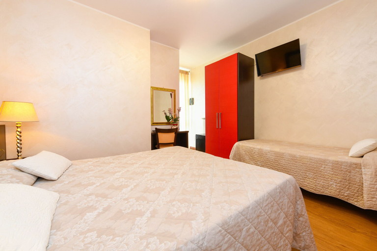 Bedroom 4, Camere America B&B, Brescia